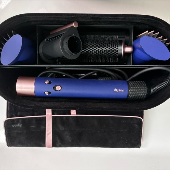 Dyson Airwrap - Picture 3 of 16